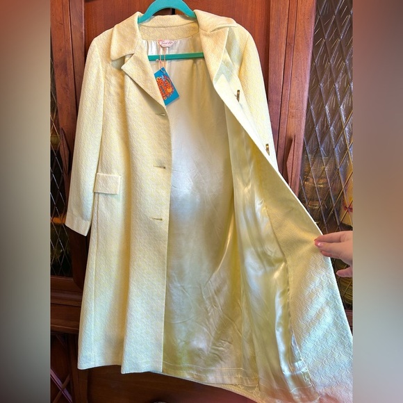60/70s Vintage Pastel Yellow Spring Patterned Coat - Picture 4 of 8
